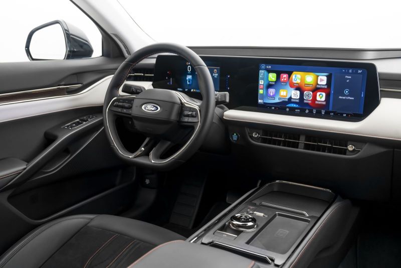 Prices and Specifications for Ford Taurus Ambiente 2023 in UAE